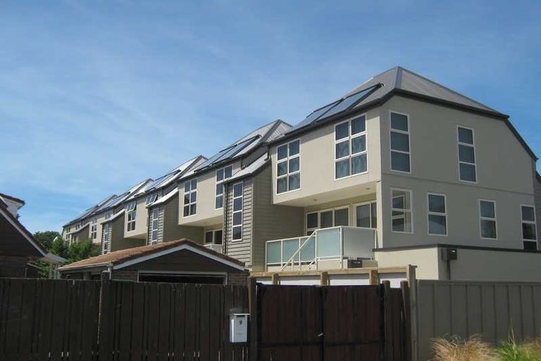 Photo of property in 18e Churchill Street, Christchurch Central, Christchurch, 8013