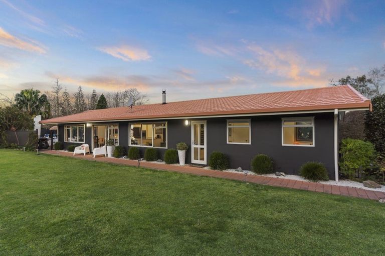 Photo of property in 11 Herbert Drive, Whangamata, 3620