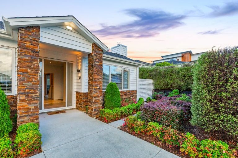 Photo of property in 12 Dinning Road, Riverhead, 0820