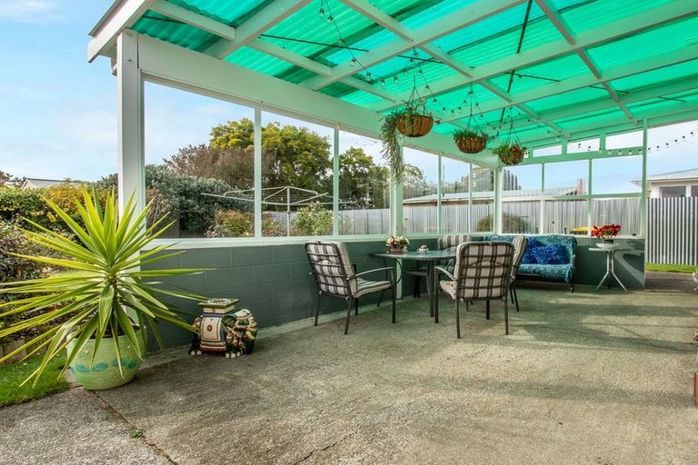 Photo of property in 174 Queen Street West, Levin, 5510