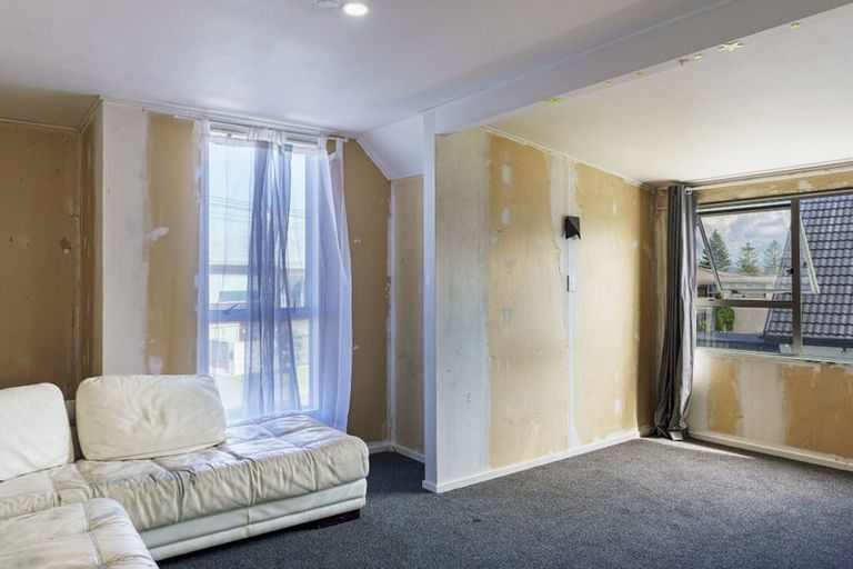 Photo of property in 93a Charles Street, Westshore, Napier, 4110