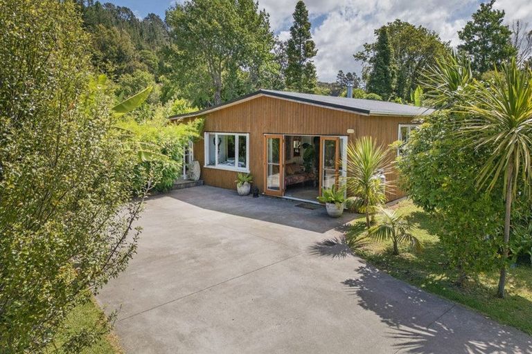 Photo of property in 8 Laycock Road, Tairua, 3508