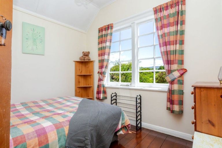 Photo of property in 5 Victoria Avenue, Dannevirke, 4930