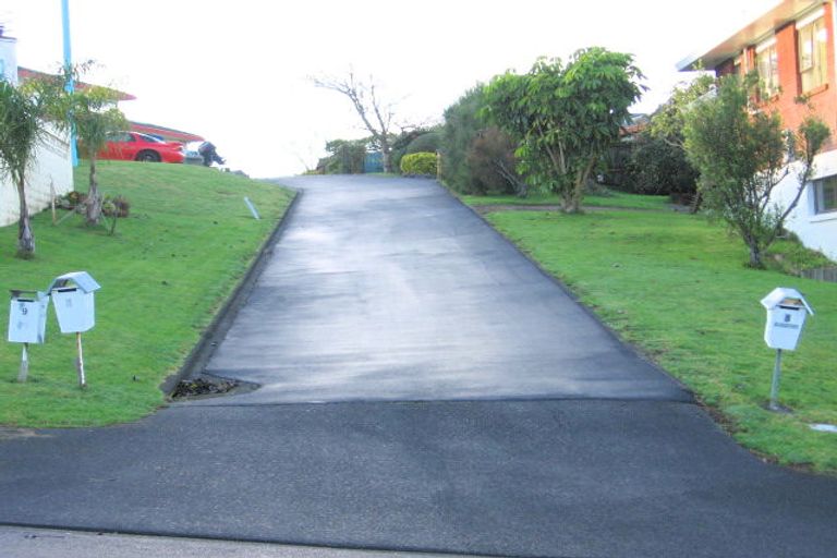 Photo of property in 9 Hurstbourn Priors, Goodwood Heights, Auckland, 2105