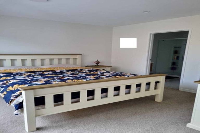 Photo of property in 8 Papaka Lane, Poike, Tauranga, 3112