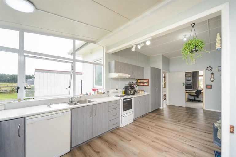 Photo of property in 778 Brandon Hall Road, Santoft, Bulls, 4894