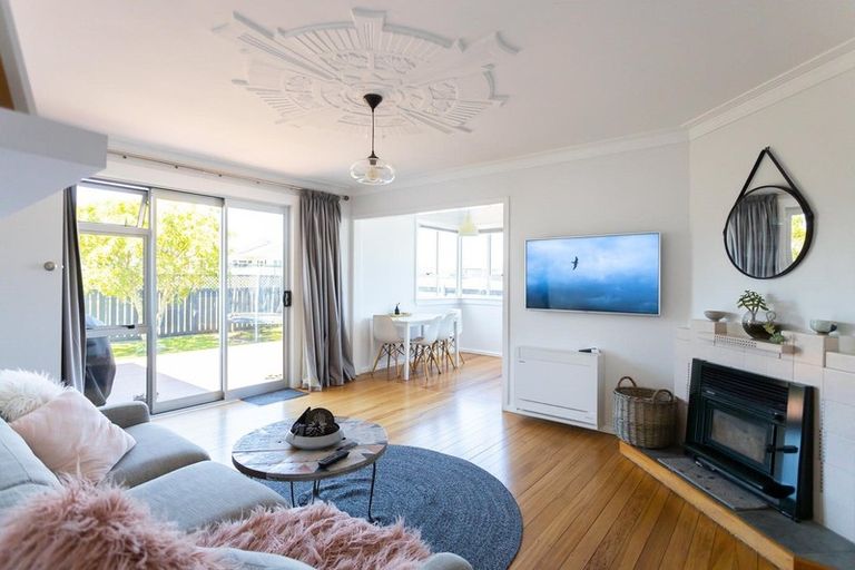 Photo of property in 246 Coronation Avenue, Welbourn, New Plymouth, 4310