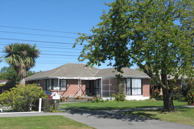 Photo of property in 22 Bethel Crescent, Bishopdale, Christchurch, 8053