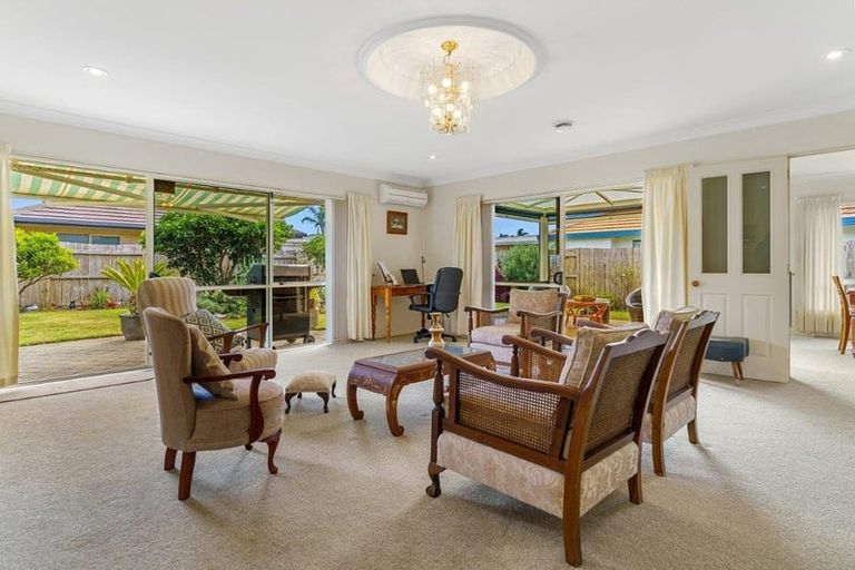 Photo of property in 122 Santa Monica Drive, Papamoa Beach, Papamoa, 3118