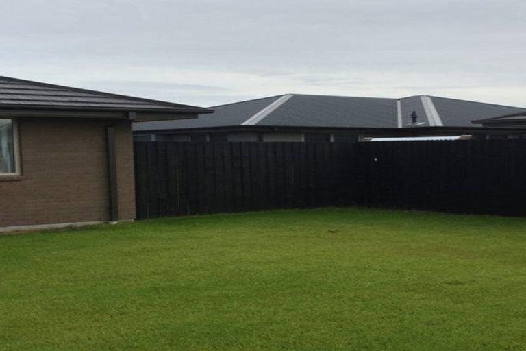 Photo of property in 15 Makawe Roa Street, Marshland, Christchurch, 8083