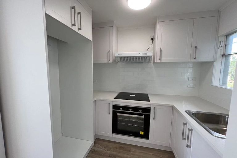 Photo of property in Balmoral Court, 1/130a Balmoral Road, Mount Eden, Auckland, 1024