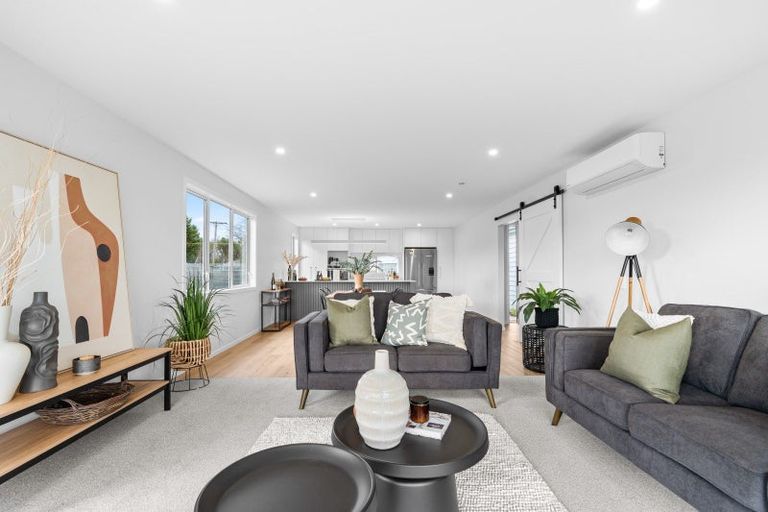 Photo of property in 21 Hereford Drive, Carterton, 5713