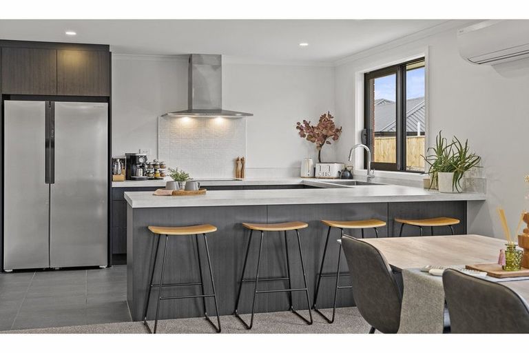 Photo of property in 42 Blue Jacket Drive, Halswell, Christchurch, 8025