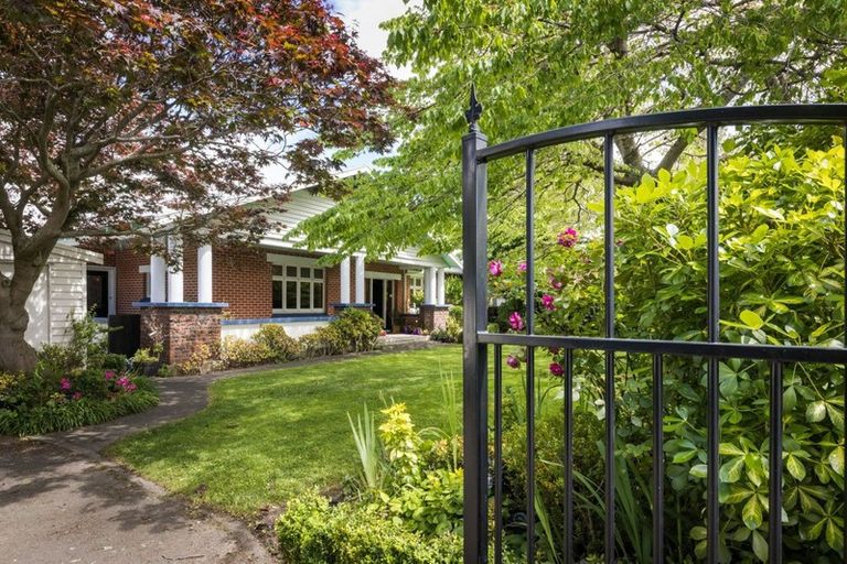 Photo of property in 290 Botanical Road, West End, Palmerston North, 4412