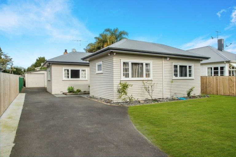 Photo of property in 70 Claude Street, Fairfield, Hamilton, 3214