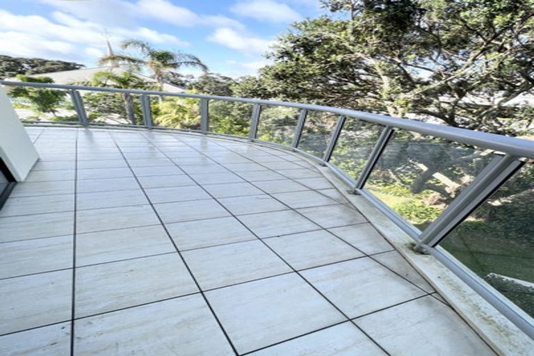 Photo of property in 26/4e Collins Street, Takapuna, Auckland, 0622