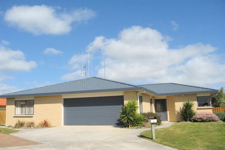 Photo of property in 65 Romana Crescent, Papamoa Beach, Papamoa, 3118