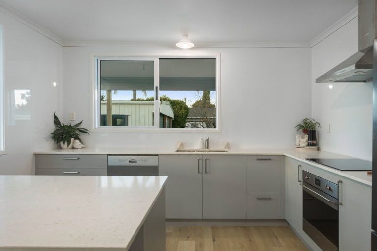 Photo of property in 17 Gray Street, Katikati, 3129