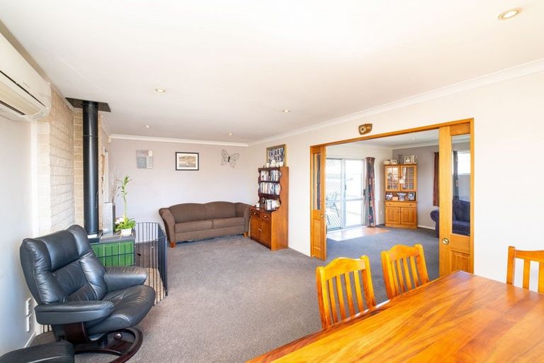 Photo of property in 29 Ryan Crescent, Greenmeadows, Napier, 4112