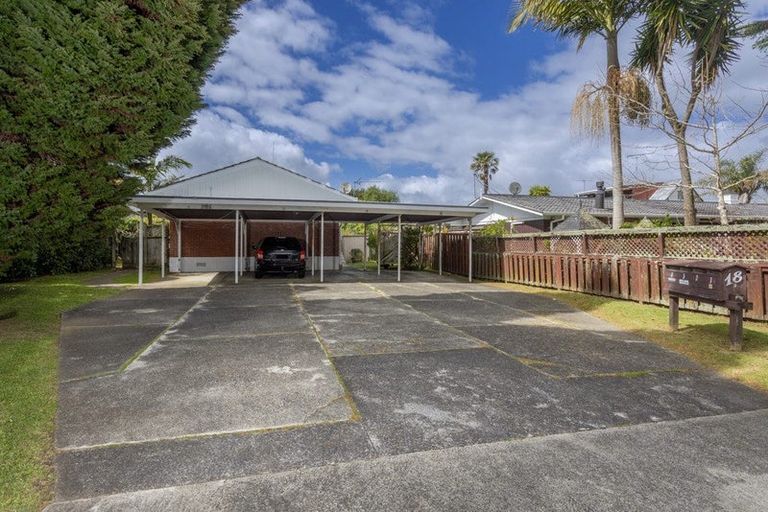 Photo of property in 1/18 Evelyn Place, Hillcrest, Auckland, 0627