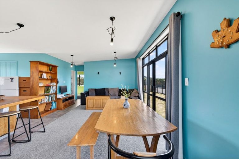 Photo of property in 414 Main Road North, Bay View, Napier, 4104