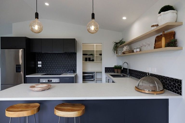 Photo of property in 135a Victoria Street, Cambridge, 3434