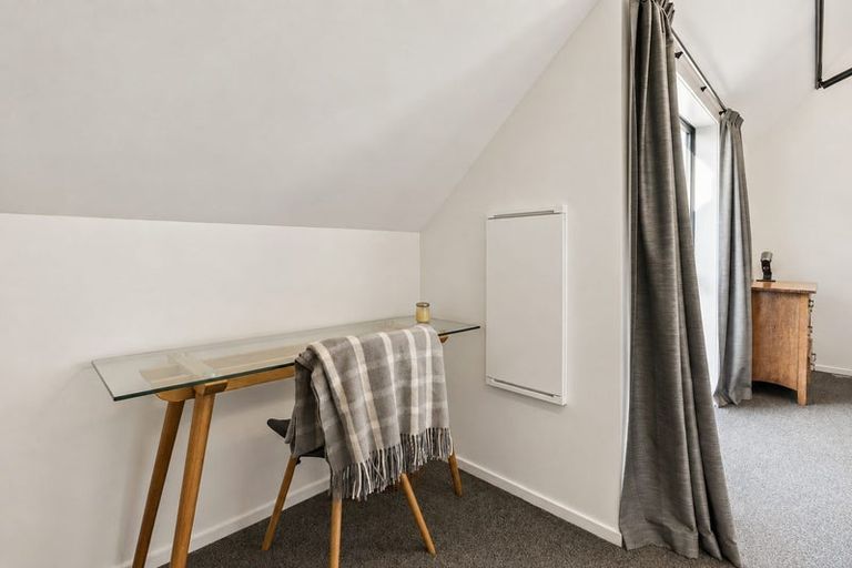 Photo of property in 6 Woolshed Road, Jacks Point, Queenstown, 9371