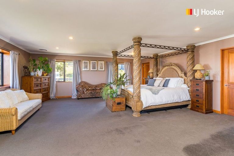 Photo of property in 41 Highgrove, Saint Clair, Dunedin, 9012