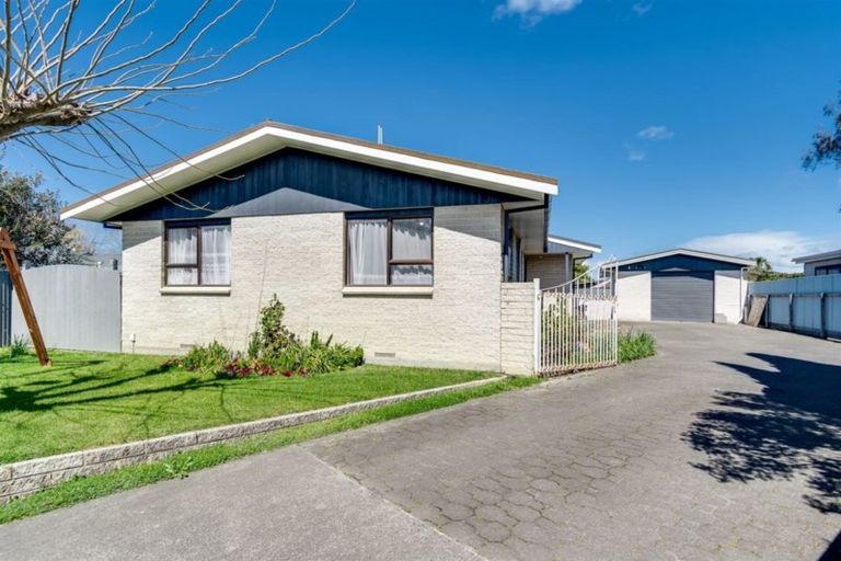 Photo of property in 15 Titoki Crescent, Pirimai, Napier, 4112