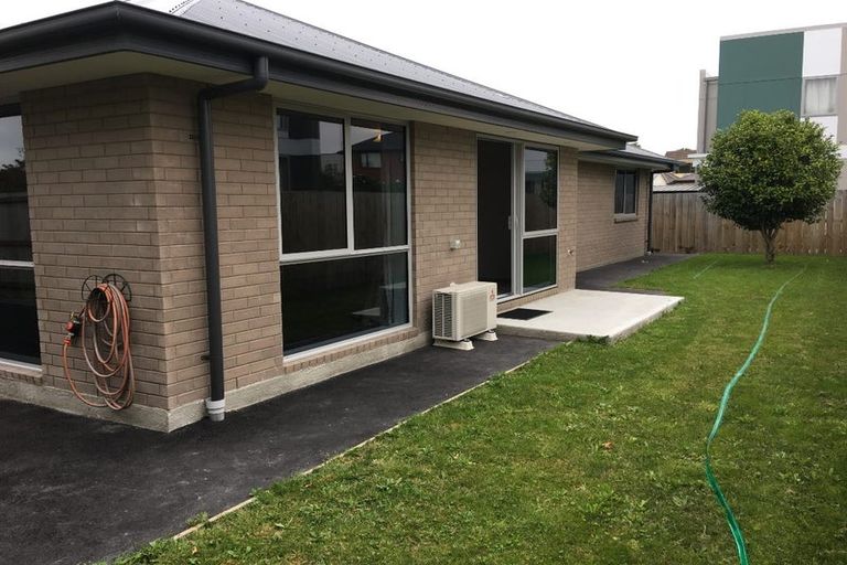 Photo of property in 11a Centennial Avenue, Riccarton, Christchurch, 8041