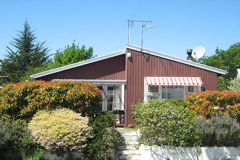 Photo of property in 22 Rotten Row, Waikuku Beach, 7473