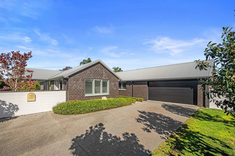 Photo of property in 10 Te Huia Drive, Flagstaff, Hamilton, 3210