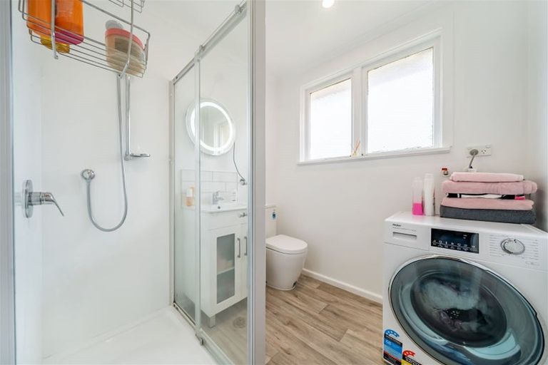 Photo of property in 1033e Fergusson Drive, Clouston Park, Upper Hutt, 5018