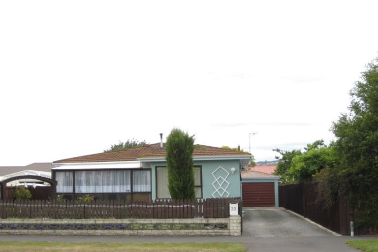Photo of property in 32 Hargood Street, Woolston, Christchurch, 8062
