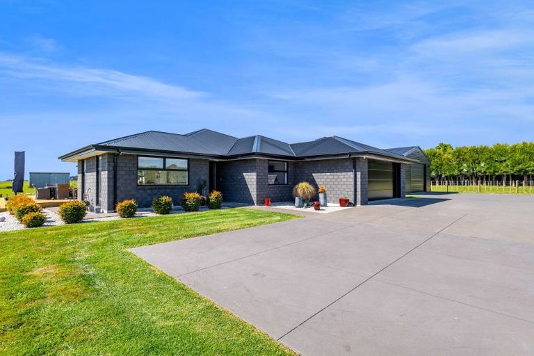 Photo of property in 123 Princess Street, Waitara, 4383