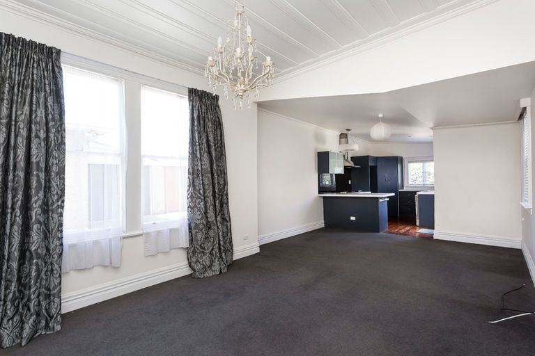 Photo of property in 10 Grove Street, Saint Kilda, Dunedin, 9012