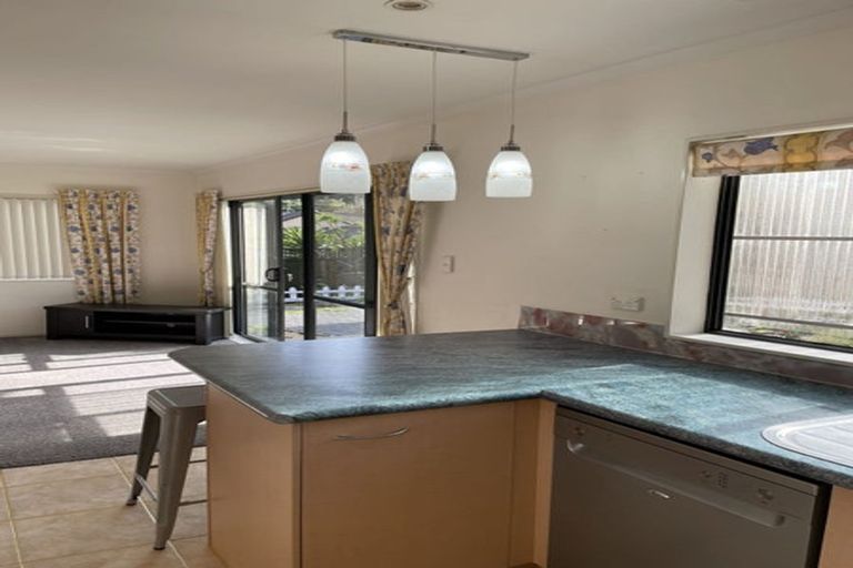 Photo of property in 20 Brigham Young Drive, Albany, Auckland, 0632