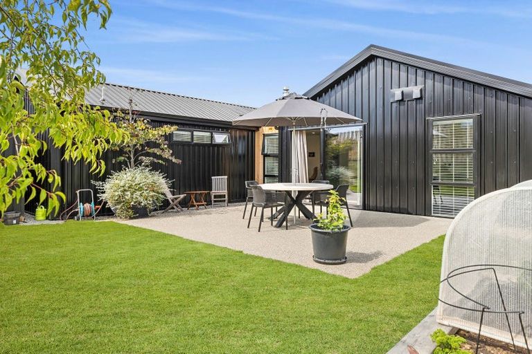 Photo of property in Northlake, 9 Linnburn Road, Wanaka, 9305