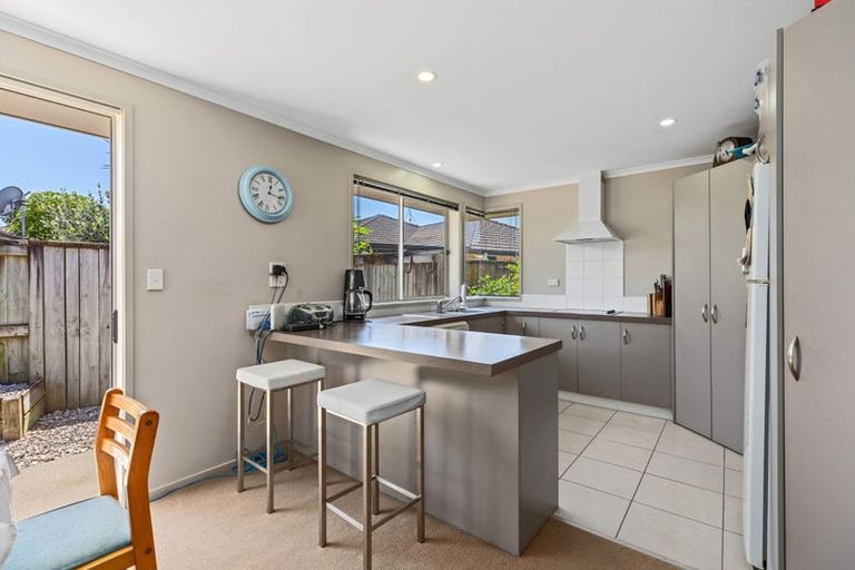 Photo of property in 104 Longview Drive, Papamoa Beach, Papamoa, 3118