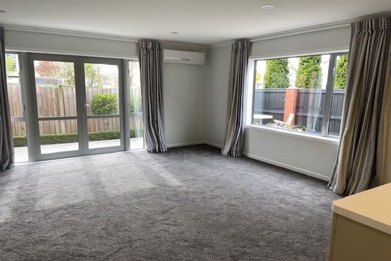 Photo of property in 15a Grove Road, Addington, Christchurch, 8024