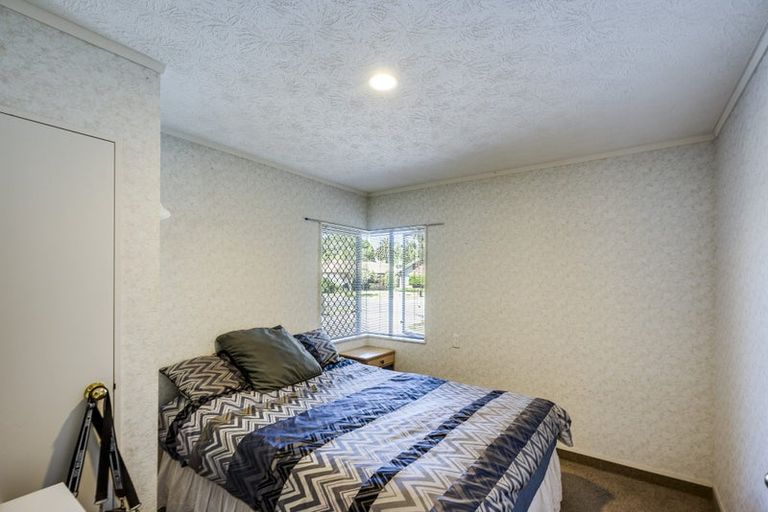 Photo of property in 1 Hyatt Grove, Greenmeadows, Napier, 4112