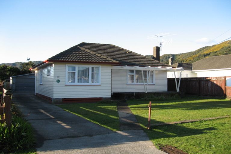 Photo of property in 22 Roberts Street, Wainuiomata, Lower Hutt, 5014