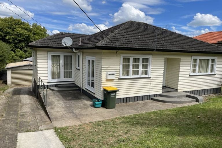 Photo of property in 18 Masters Avenue, Hillcrest, Hamilton, 3216