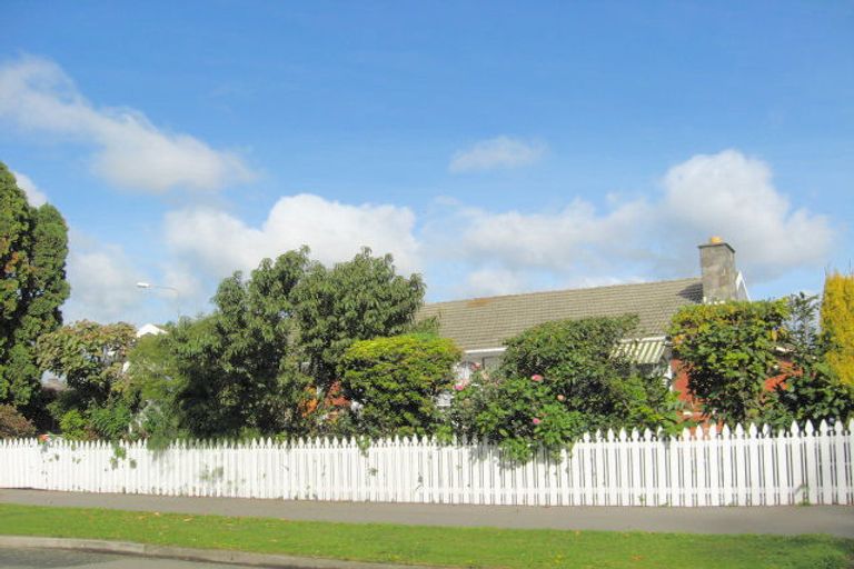 Photo of property in 295 Waimairi Road, Ilam, Christchurch, 8041