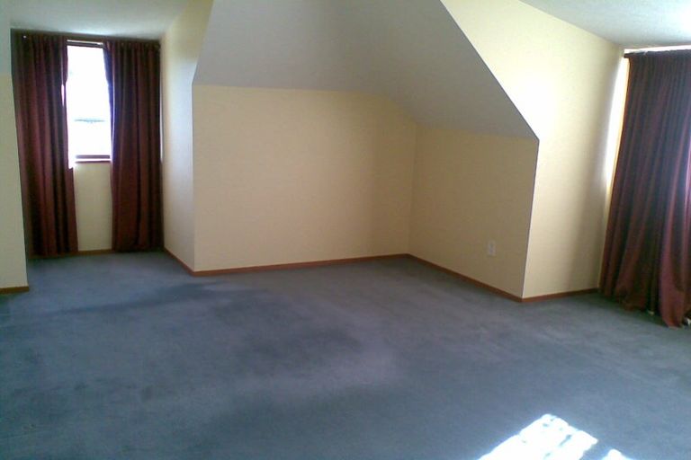 Photo of property in 9a Sequoia Place, Parklands, Christchurch, 8083