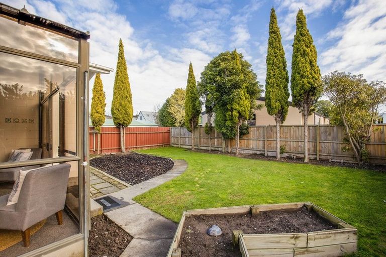 Photo of property in 2/23 Highsted Road, Bishopdale, Christchurch, 8053