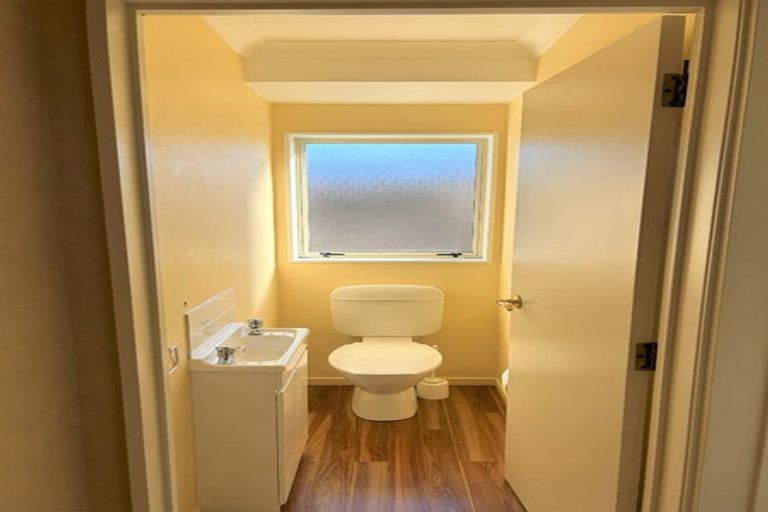 Photo of property in 40 Realm Drive, Paraparaumu, 5032