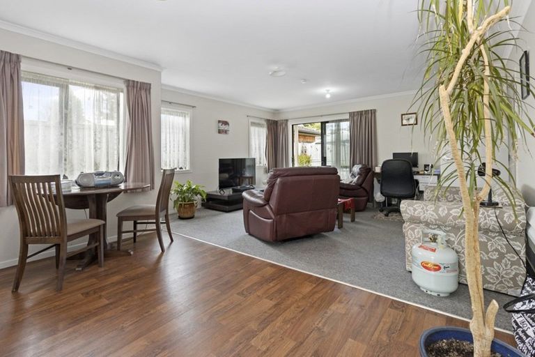 Photo of property in 37d Sillary Street, Hamilton East, Hamilton, 3216