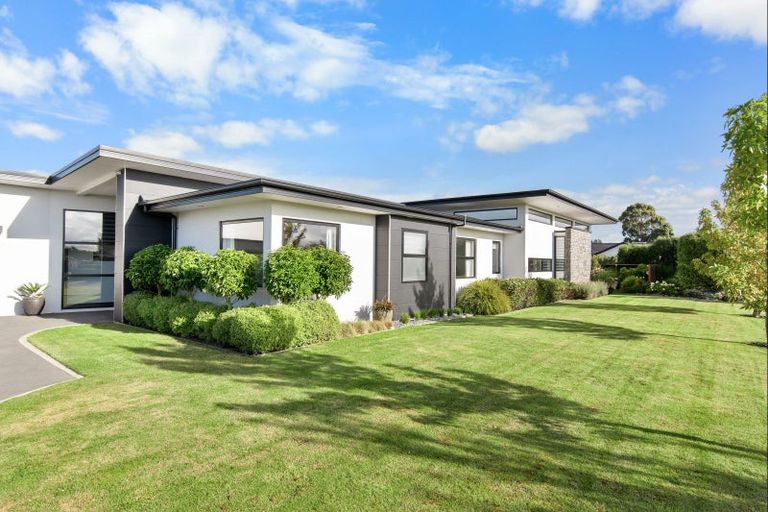 Photo of property in 83 Rossington Drive, West Melton, 7618