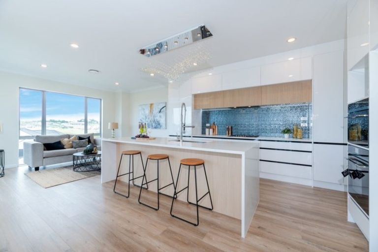 Photo of property in 22 Pommes Way, Silverdale, 0932